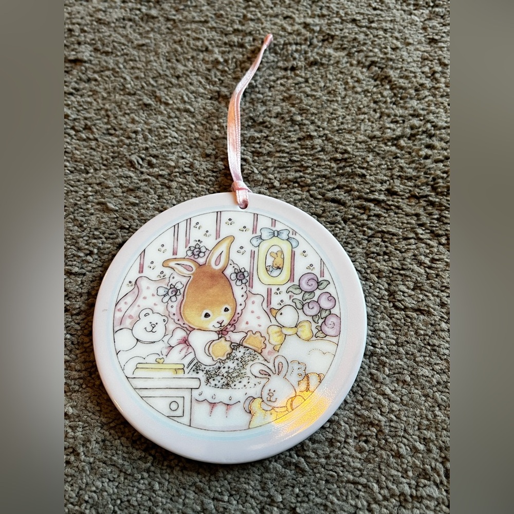 Vintage 1993 Cara Licensing and Design Inc. ‘It’s a Girl!’ Ceramic Decor